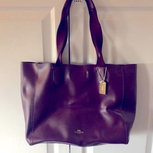 Genuine coach bag. Burgundy color. Great condition.